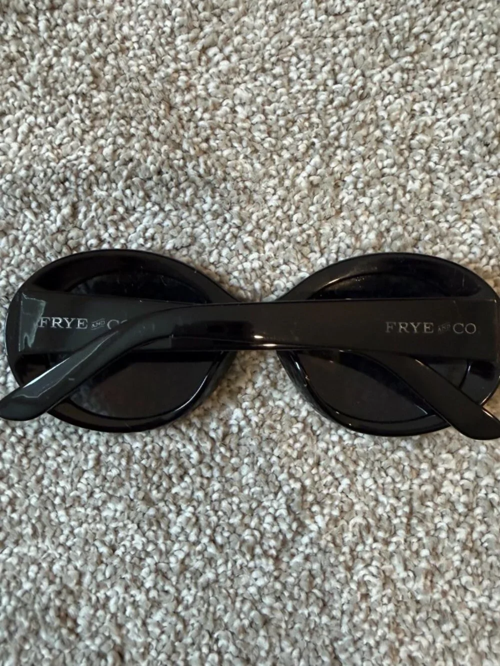Frye & Co Black Oversized Oval Sunglasses Women's Spring Hinge